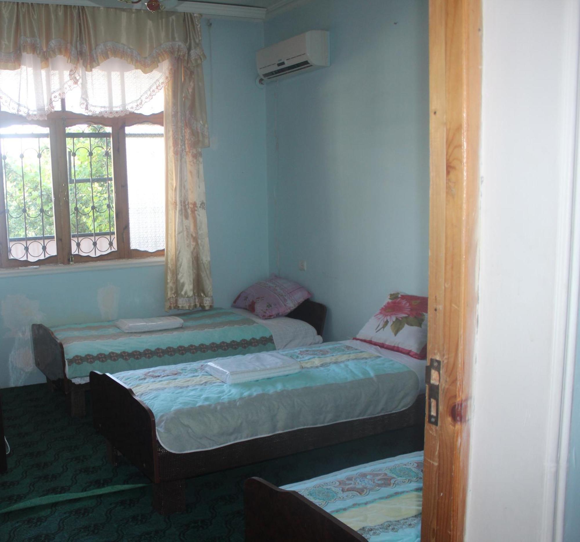 Canal Hostel Sheki Ngoại thất bức ảnh
