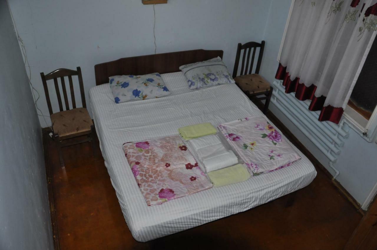 Canal Hostel Sheki Ngoại thất bức ảnh