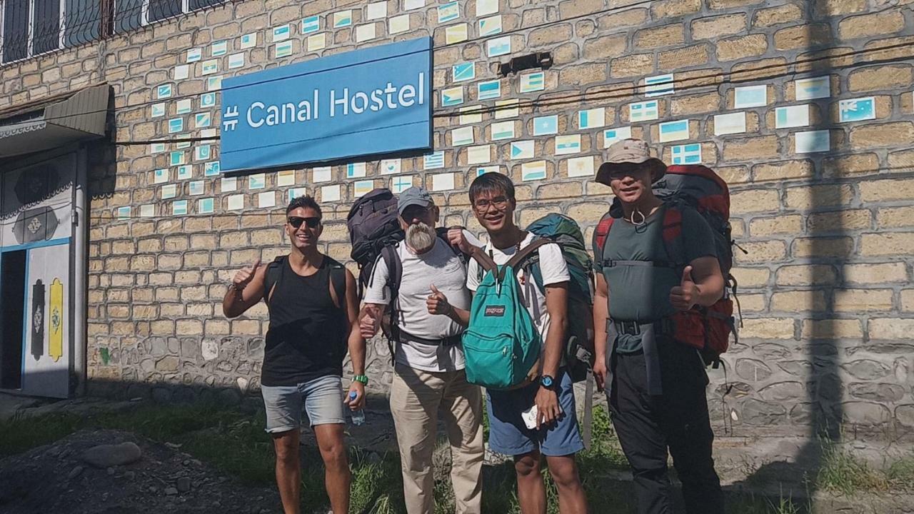 Canal Hostel Sheki Ngoại thất bức ảnh